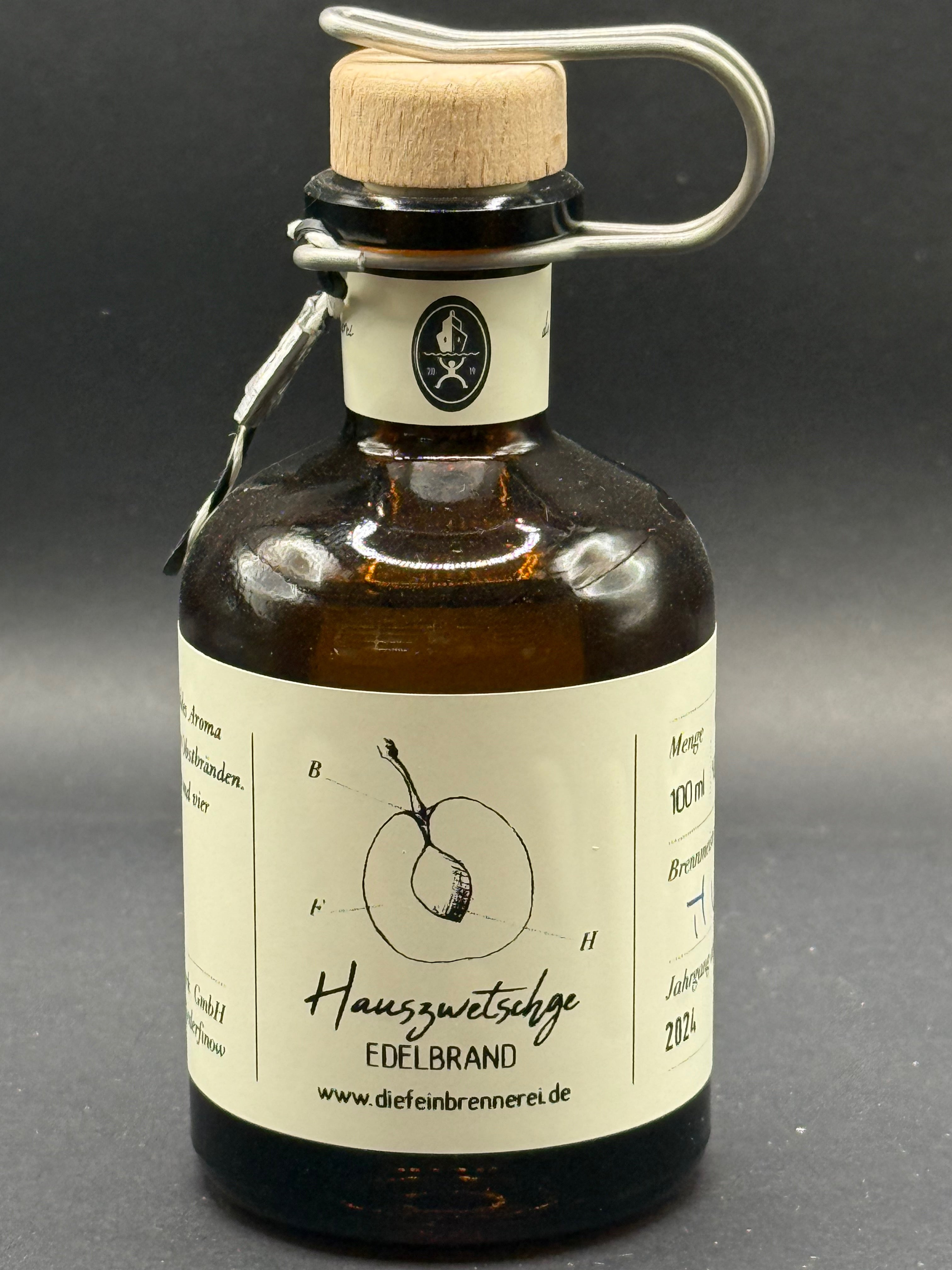 House plum - Brandy